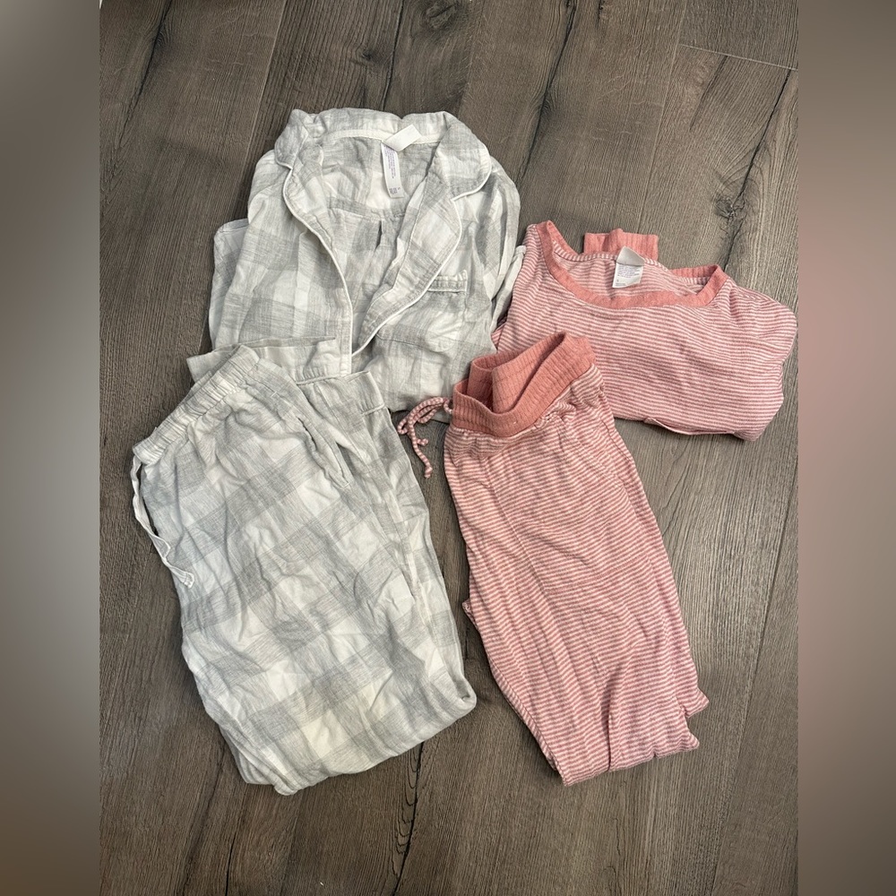 Women’s small pajamas set pink stripe